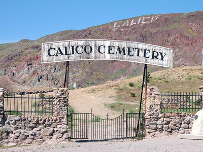 Calico Ghost Town is located